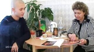 Magányos házastárs és a zsenge manus