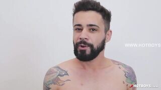 Spanyol pasast dugják a gigantikus farkú néger pasik