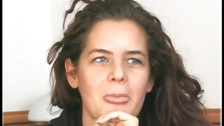 Patricia Smet kettő kukacot kap