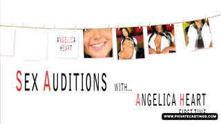 Angelica Heart pici pufóka vaginája megpakolva