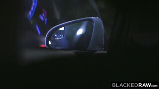 BlackedRaw - Allie Nicole a világos szőke fiatal csajszika
