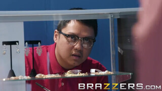 Brazzers - Whitney Wright hatalmas popója megkúrva