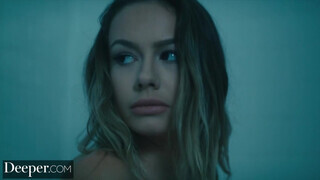 Deeper - Naomi Swann a perverz pici szuka
