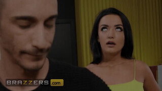 Brazzers - Zuzu Sweet-et análba reszeli a Barista fószer