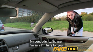 FakeTaxi - Zsenge lány este megkúrva