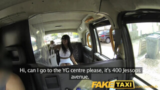 FakeTaxi - Kiki Minaj csoki cuncija bekúrva