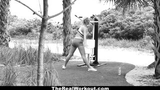 TheRealWorkout - Fitnesz vlogger és a termetes káró esete