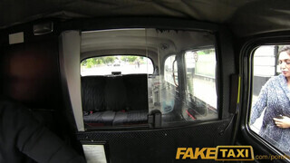 FakeTaxi - gigantikus cicis gádzsi nem akar fizetni