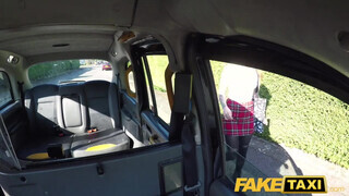 Fake Taxi - Kylie Nymphette a szajha fősulis bige
