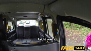 Fake Taxi - Behemót tetkós csaj benne van a szexben