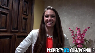 PropertySex - egy film producerrel kúr a szuka