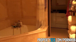 PropertySex - bájos néger ingatlanos és a vásárló