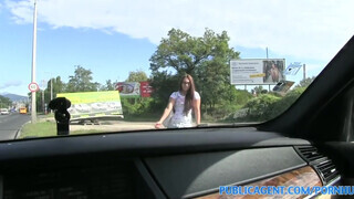 PublicAgent - Vanessa a fullos stoppos gádzsi