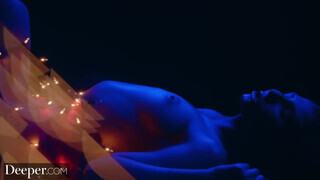 Deeper - Gianna Dior és Lulu Chu édeshármasban szexelnek