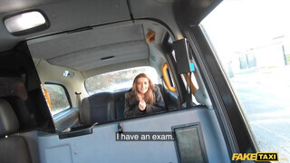 Fake Taxi - 18 éves bige fenékbe reszelve