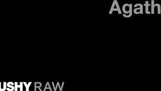 TUSHYRAW - Agatha a gyönyörű vörös hajú bige