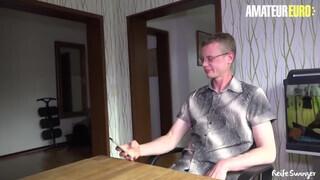 REIFESWINGER - Német milf zsenge hapsival kupakol