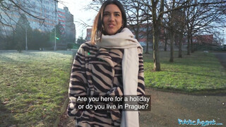 Public Agent - Lena Coxx kiborotvált cuncija megkúrva