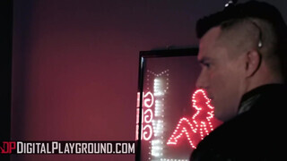 Digital Playground - Kali Roses a kitetovált táncos gádzsi