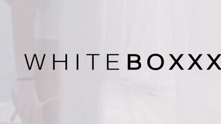 WHITEBOXXX - Adelle Sabelle a bűbájos francia csajszika