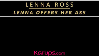 Lenna Ross popója megkettyintve
