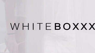 WHITEBOXXX - Francys Belle a hatalmas tőgyes csajszika