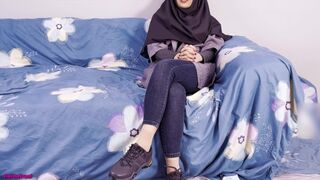 Arab titkárnő könyörtelen fenék szeretkezése a hivatalban
