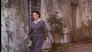 L'Ereditiera negyedik részében Anita Rinaldi gigantikus fügyit szop retro stílusban